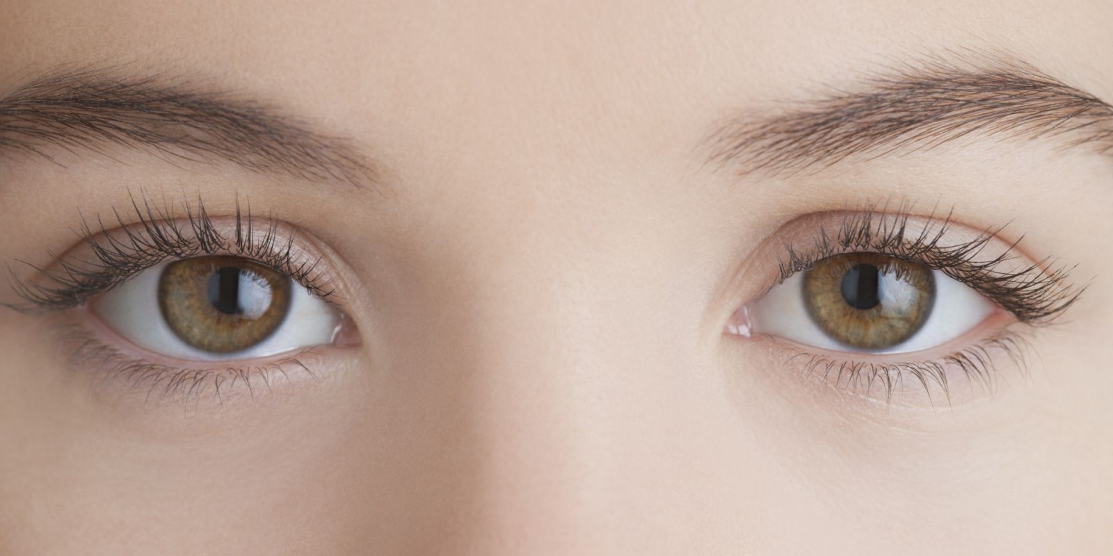 Đoi mắt rát nhạy cảm, vì vậy cần bảo vệ đôi mắt thật kỹ trước các tác nhân gây