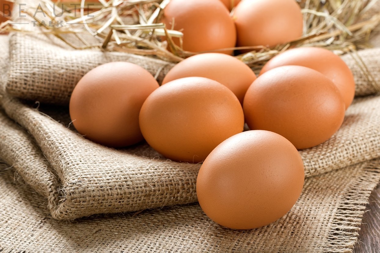 Trứng gà là thực phẩm nhiều chất dinh dưỡng tốt cho mắt