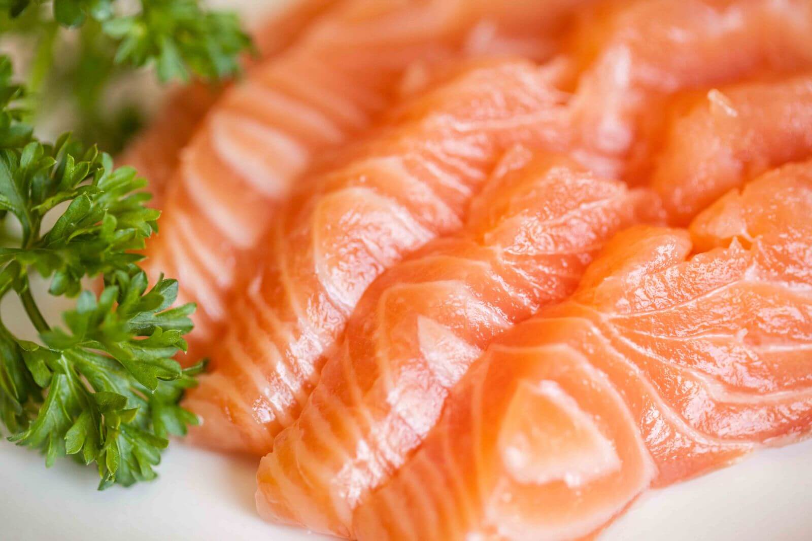Cá hồi chứa nhiều omega tốt cho sức khỏe